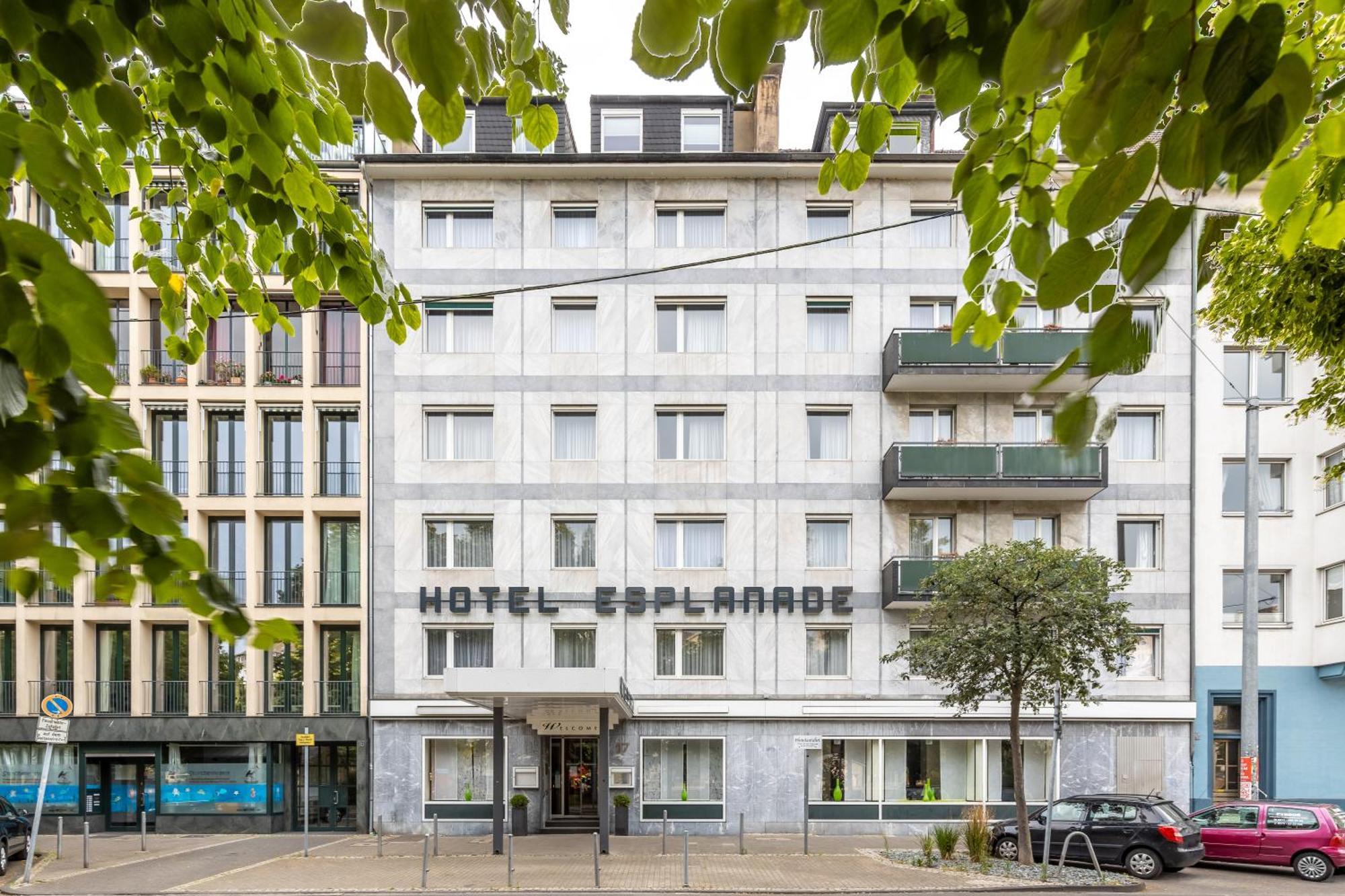 Trip Inn Hotel Esplanade, Duesseldorf — Foto’s 1